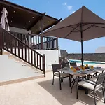 Poppy ヴィラ プラヤ・ブランカ