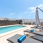 Poppy * Playa Blanca (Lanzarote)