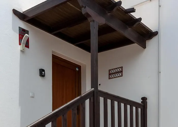 Poppy * Playa Blanca (Lanzarote)