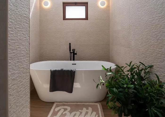 Poppy Playa Blanca (Lanzarote)