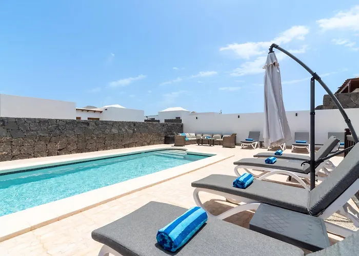 Poppy * Playa Blanca